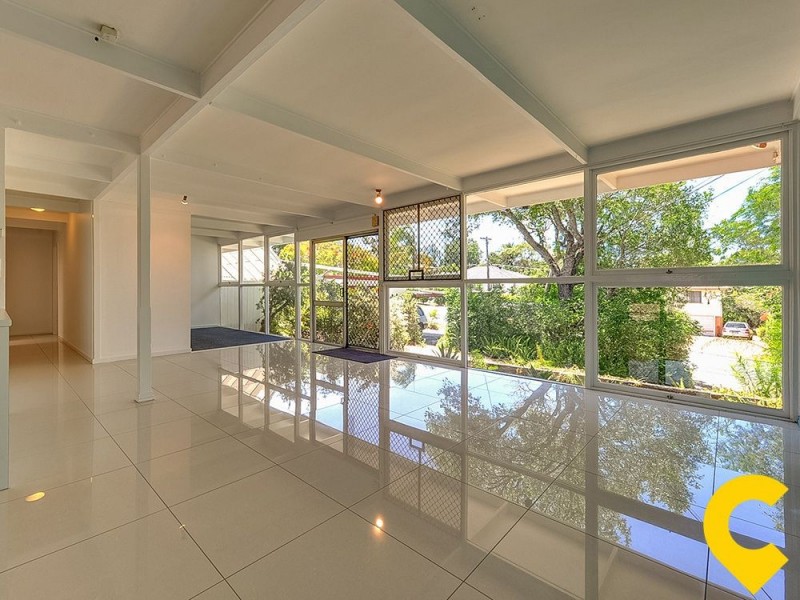 8 Anglia Street, Aspley QLD 4034