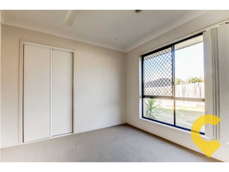 11 Isabella Street, Collingwood Park QLD 4301