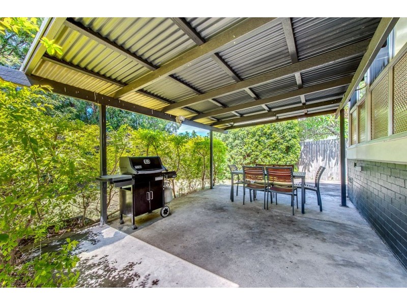 95 Mawson Street, Stafford Heights QLD 4053