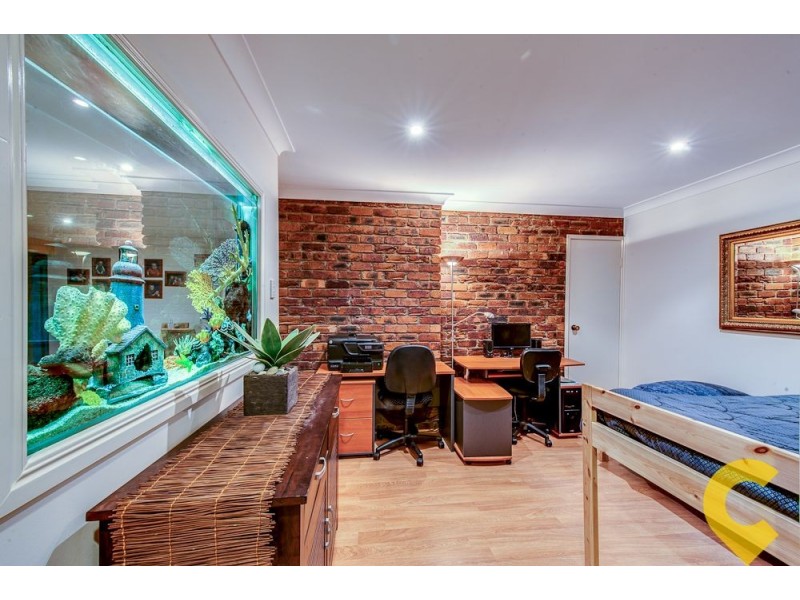 5 Milford Court, Eatons Hill QLD 4037