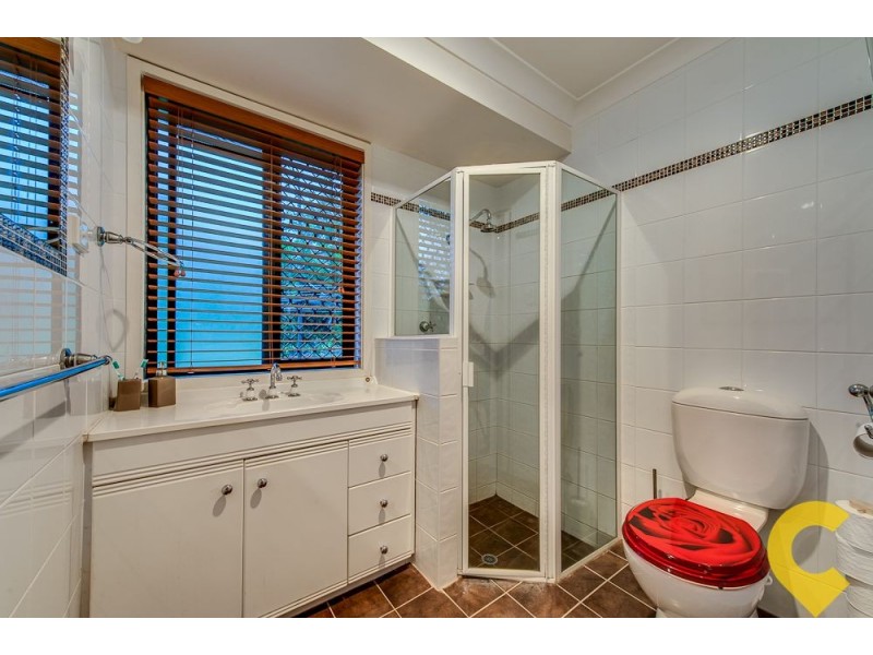 5 Milford Court, Eatons Hill QLD 4037