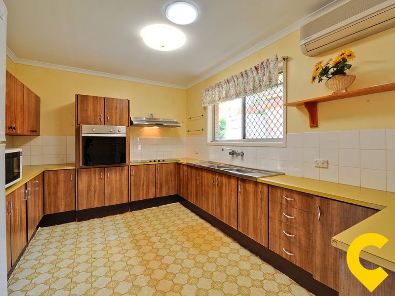 4 Jardine Drive, Springwood QLD 4127