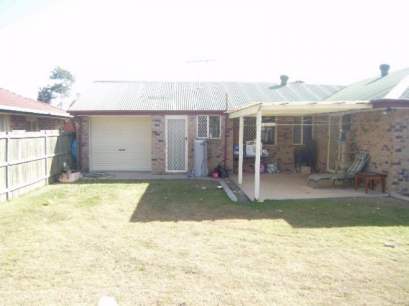 2 Maple Avenue, Camira QLD 4300