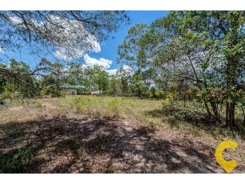 1 Quartz Close, Greenbank QLD 4124
