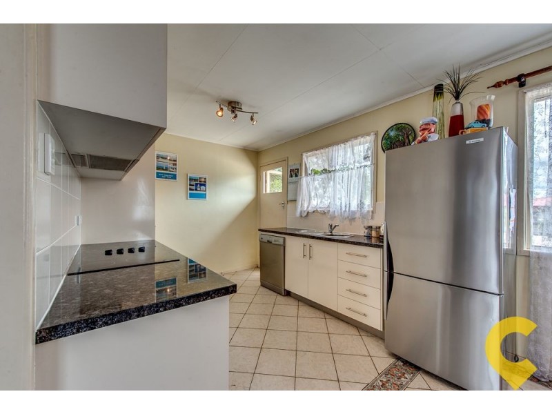 230 Cascade Street, Raceview QLD 4305