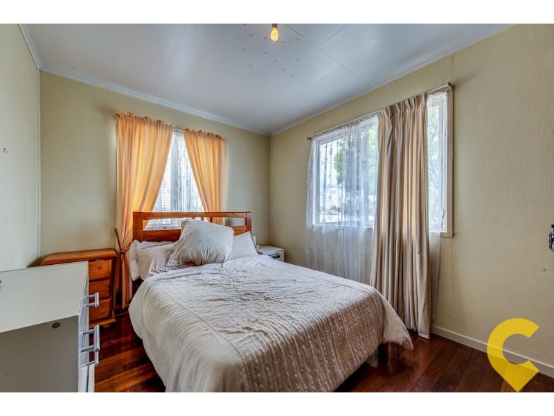 230 Cascade Street, Raceview QLD 4305