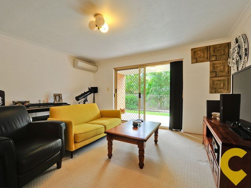 2/94 Cavendish Road, Coorparoo QLD 4151