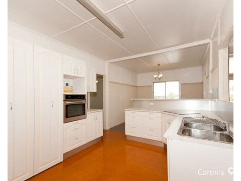 30 Sheehy Street, Stafford QLD 4053