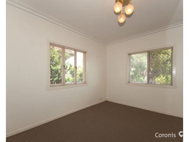 30 Sheehy Street, Stafford QLD 4053
