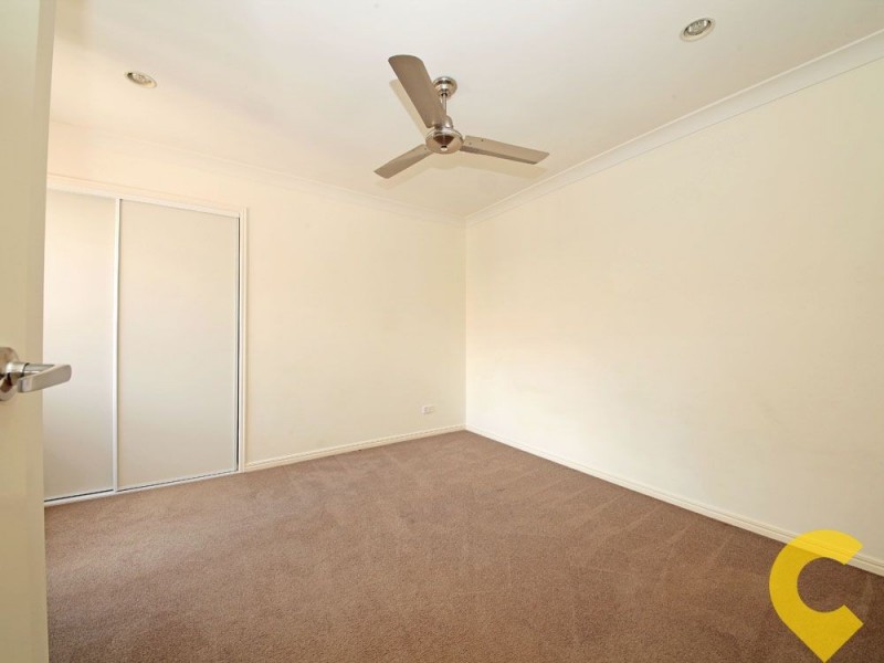 10 Dear Place, Bellmere QLD 4510