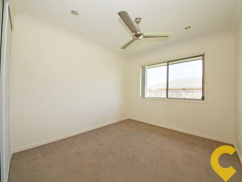 10 Dear Place, Bellmere QLD 4510