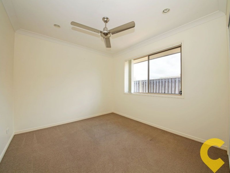 10 Dear Place, Bellmere QLD 4510