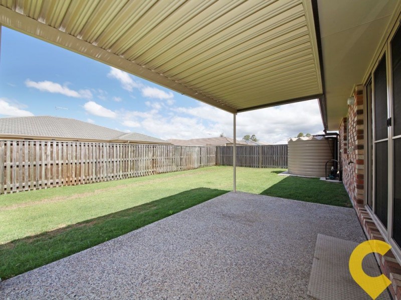 10 Dear Place, Bellmere QLD 4510