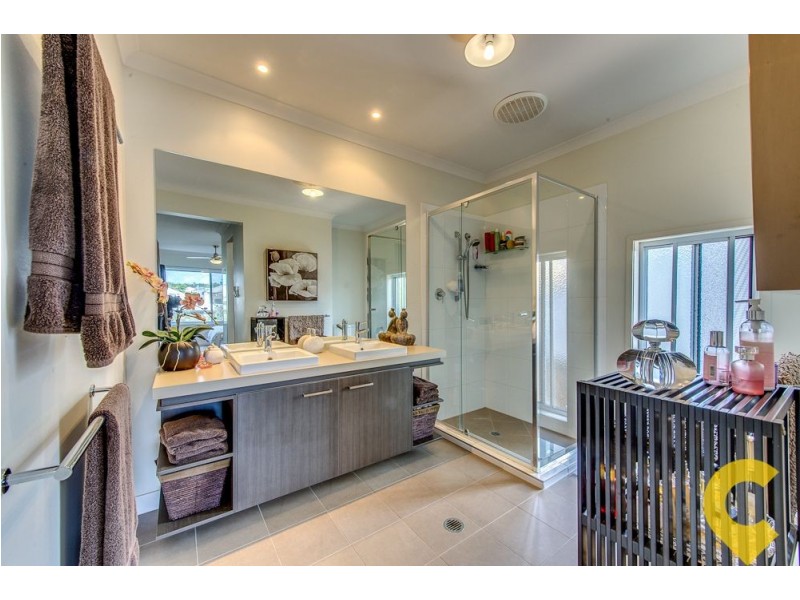 13 Carnarvon Avenue, Springfield Lakes QLD 4300