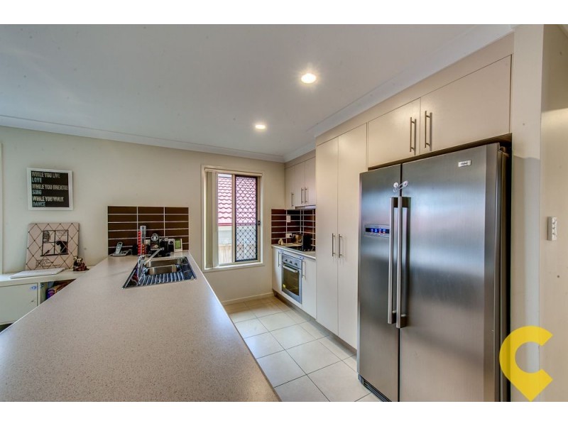 4 Everest Court, Springfield Lakes QLD 4300