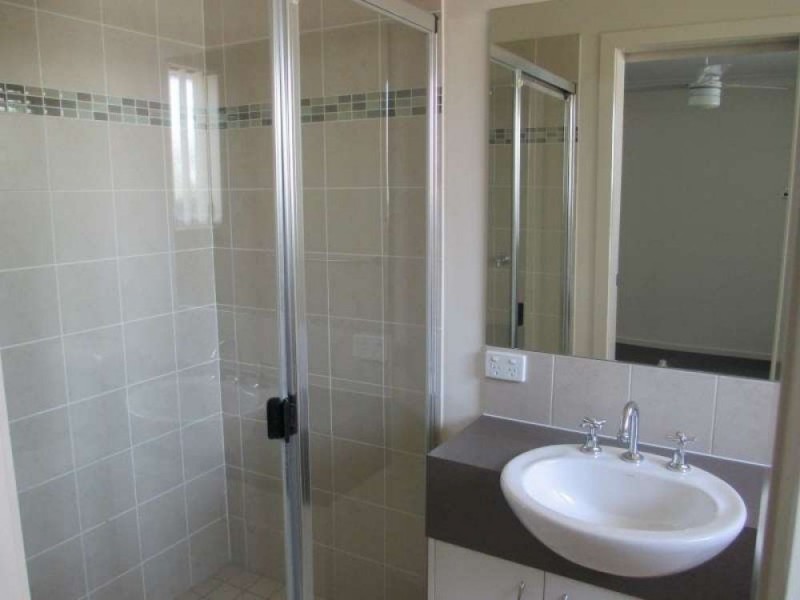 28 Penrose Circuit, Redbank Plains QLD 4301