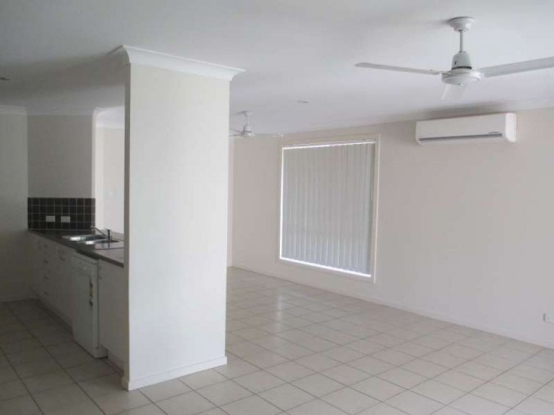 28 Penrose Circuit, Redbank Plains QLD 4301