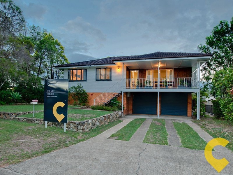 8 Dooloo Crescent, Ferny Hills QLD 4055