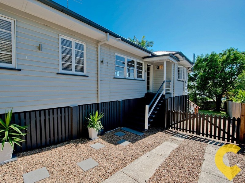 19 Dawson Parade, Keperra QLD 4054