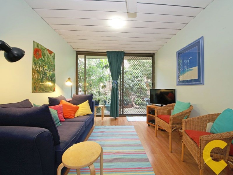 2/8 Ricardo Street, Kelvin Grove QLD 4059