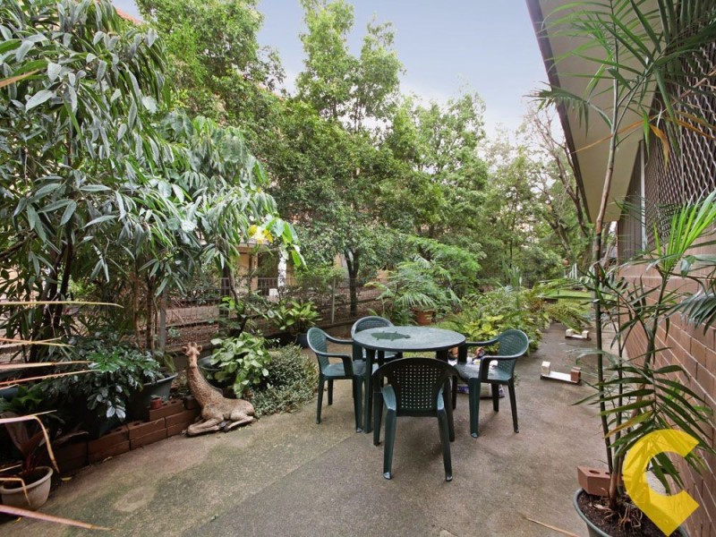 2/8 Ricardo Street, Kelvin Grove QLD 4059