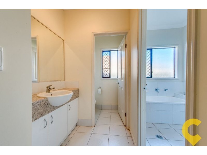 129 Highbury Drive, Redbank Plains QLD 4301