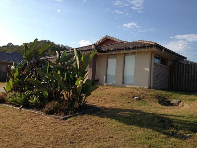 51 Breezeway Drive, Windaroo QLD 4207