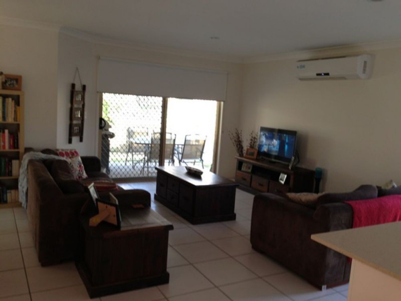 51 Breezeway Drive, Windaroo QLD 4207