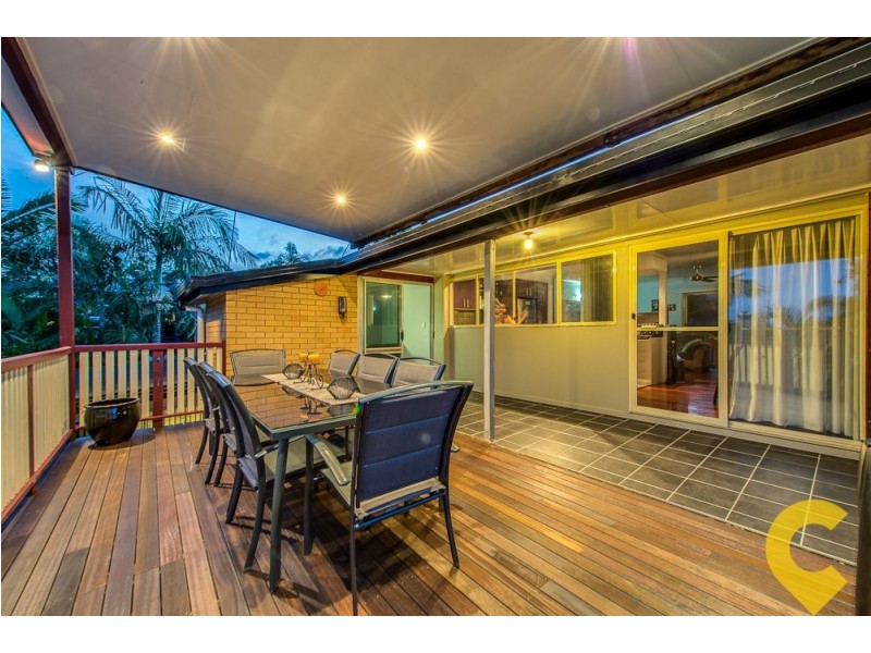 7 Olympus Court, Eatons Hill QLD 4037