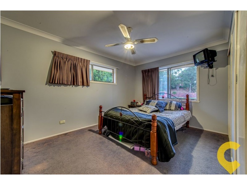 7 Olympus Court, Eatons Hill QLD 4037