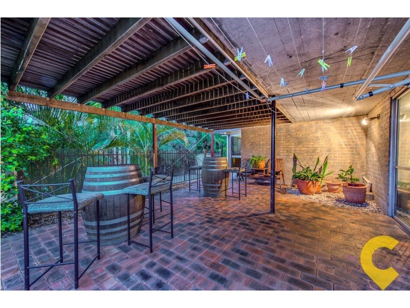 7 Olympus Court, Eatons Hill QLD 4037