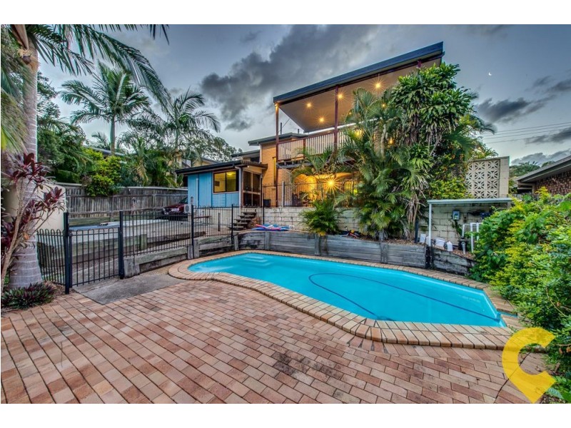 7 Olympus Court, Eatons Hill QLD 4037