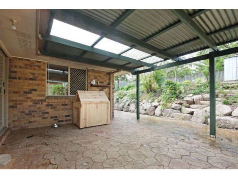10 Poplar Place, Kallangur QLD 4503
