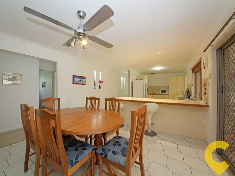 167 Meadowlands, Carindale QLD 4152