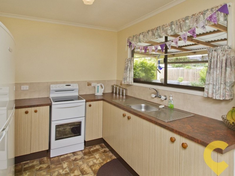 4 Kelunji Court, Beachmere QLD 4510