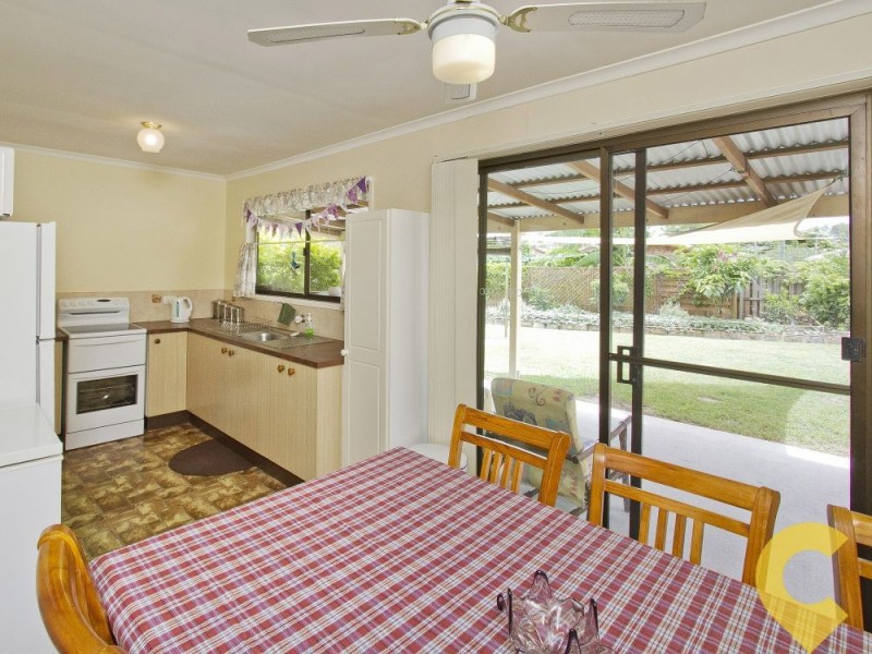 4 Kelunji Court, Beachmere QLD 4510