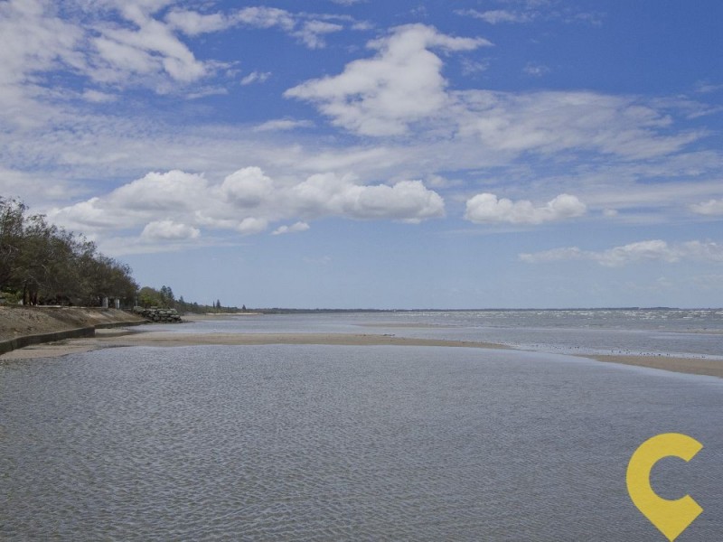 4 Kelunji Court, Beachmere QLD 4510