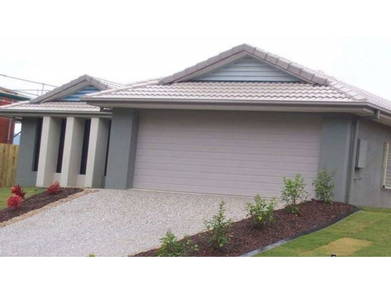 8 John Bell Court, Goodna QLD 4300