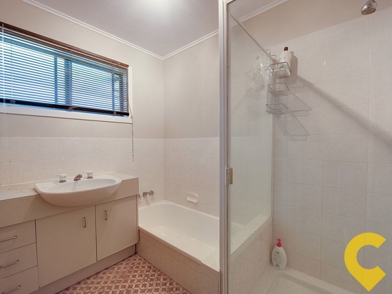 21 Samantha Street, Wynnum West QLD 4178