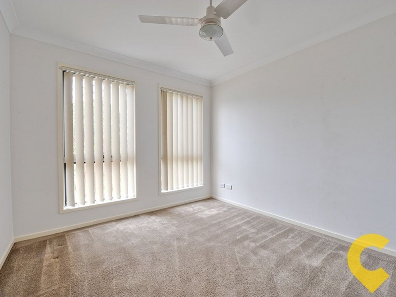 10 Lamberth Road, Regents Park QLD 4118