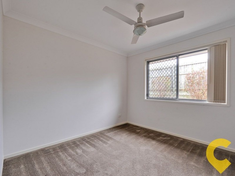 10 Lamberth Road, Regents Park QLD 4118