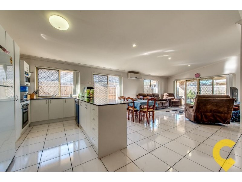 5 Windermere Street, Raceview QLD 4305