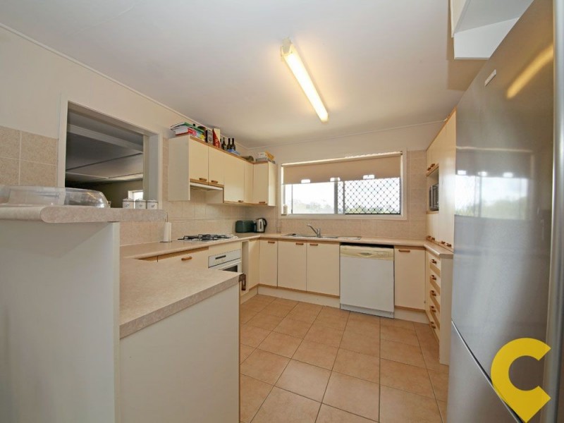 4 Tombondan Crescent, Ferny Hills QLD 4055