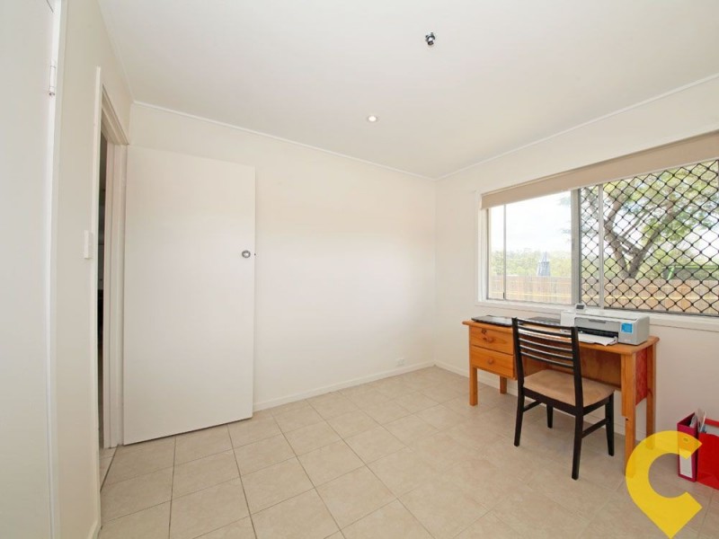 4 Tombondan Crescent, Ferny Hills QLD 4055