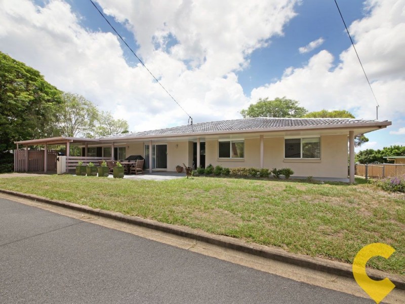 4 Tombondan Crescent, Ferny Hills QLD 4055