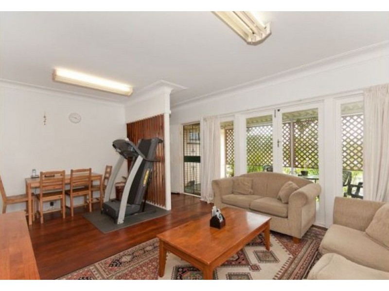 155 Minimine Street, Stafford QLD 4053