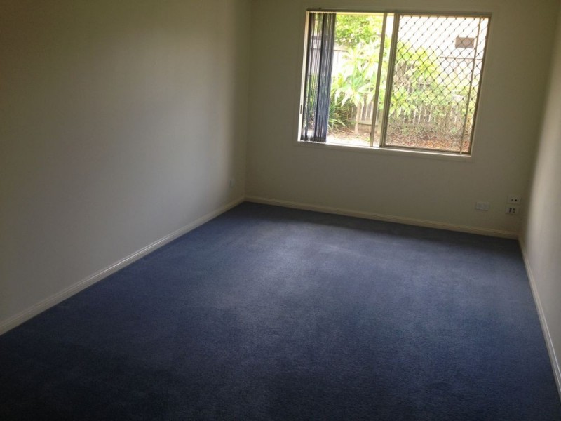 37 The Parkway, Stretton QLD 4116