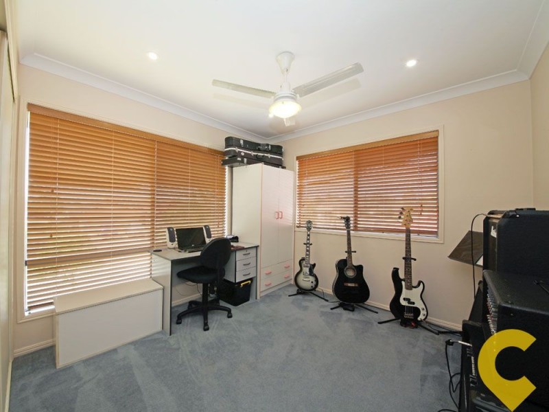 17 Grampion Circuit, North Lakes QLD 4509
