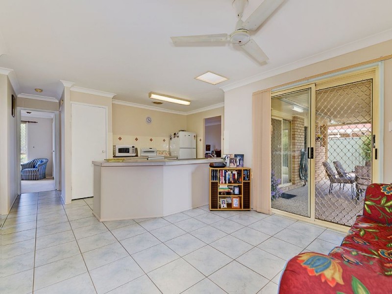 42 Commander Street, Deception Bay QLD 4508