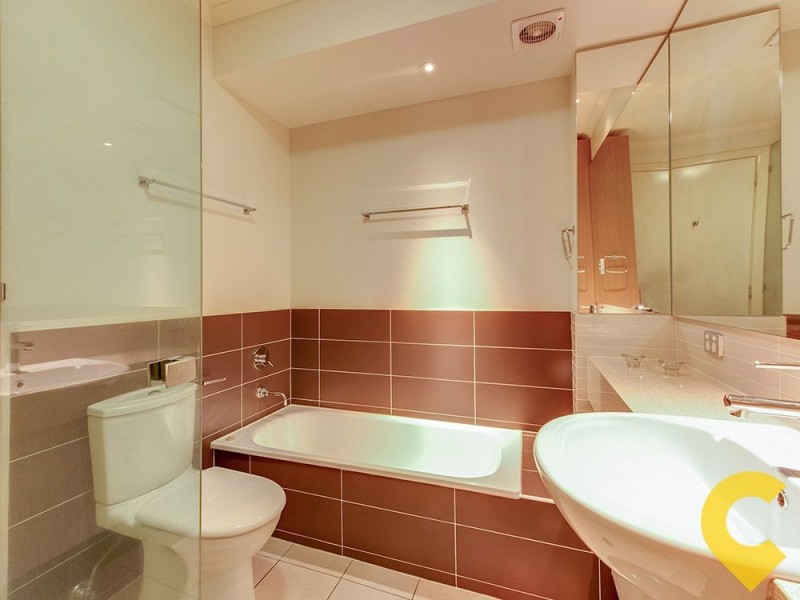 2/115 Lytton Road, East Brisbane QLD 4169